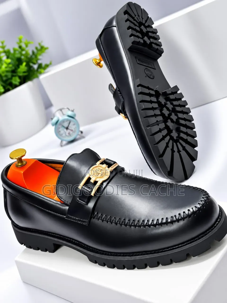 Timberland Loafers With Lug Soles in Black/Gray Size 40-46