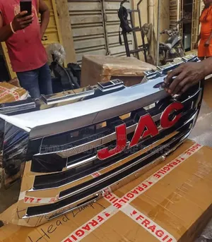Front Gille JAC T8 Pickup