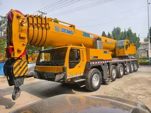 Foreign Used 200tons XCMG Crane