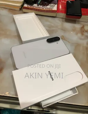 Samsung Galaxy A56 256 GB White