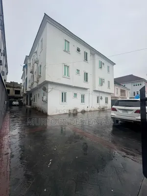 2bdrm Apartment in Lekki Phase 2 for rent