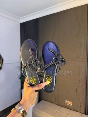 Ladies Slippers