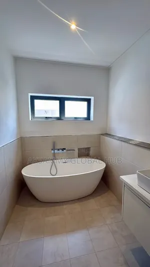 Furnished 5bdrm Duplex in Kolapo Ishola, Ibadan for sale