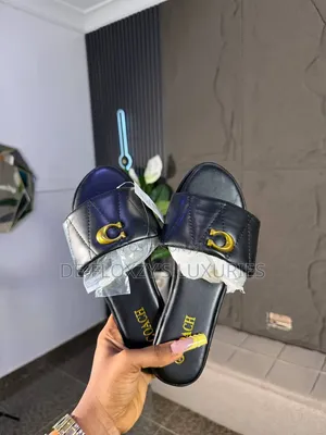 Ladies Coach Slides