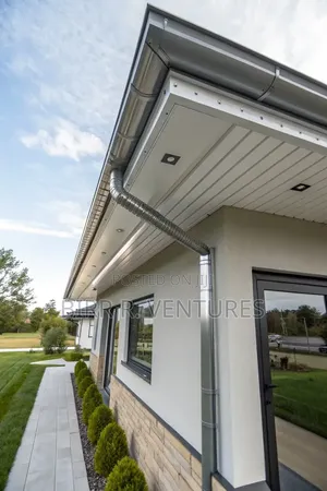 Commercial Building Gutter Service