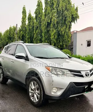 Toyota RAV4 2014 Silver