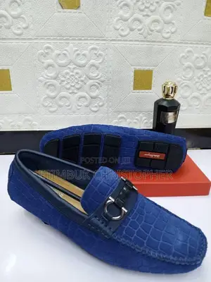 Classy Men's Gancio Bit Suede Loafers - Blue