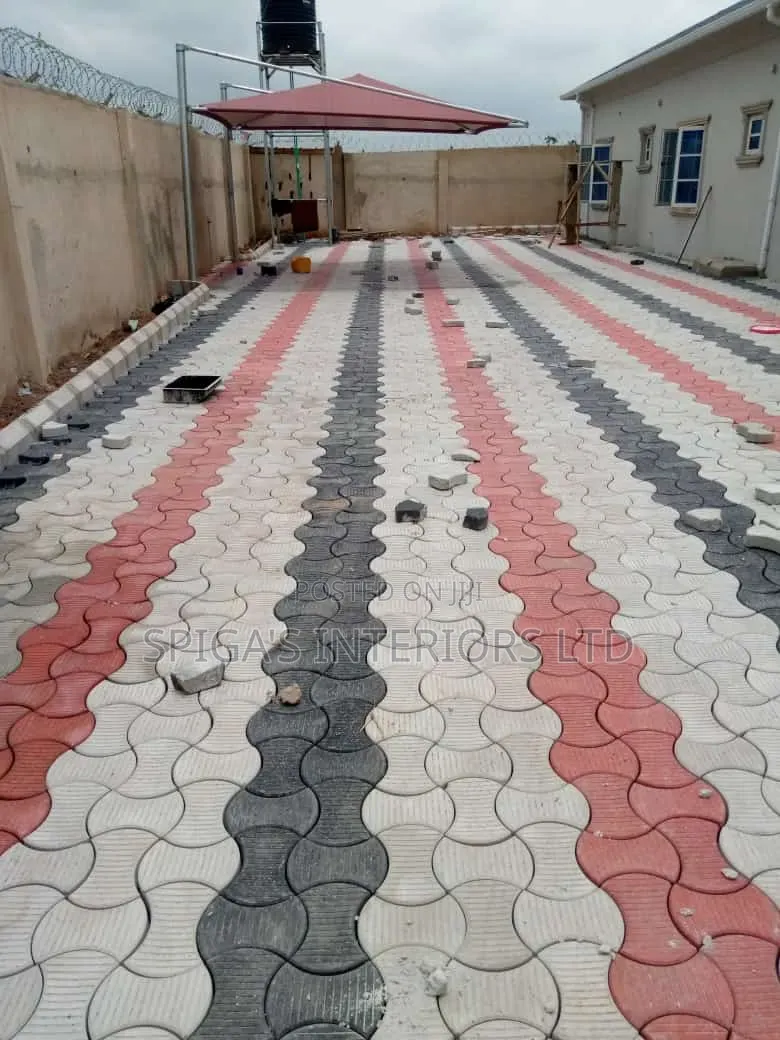 Stamp/Interlocking