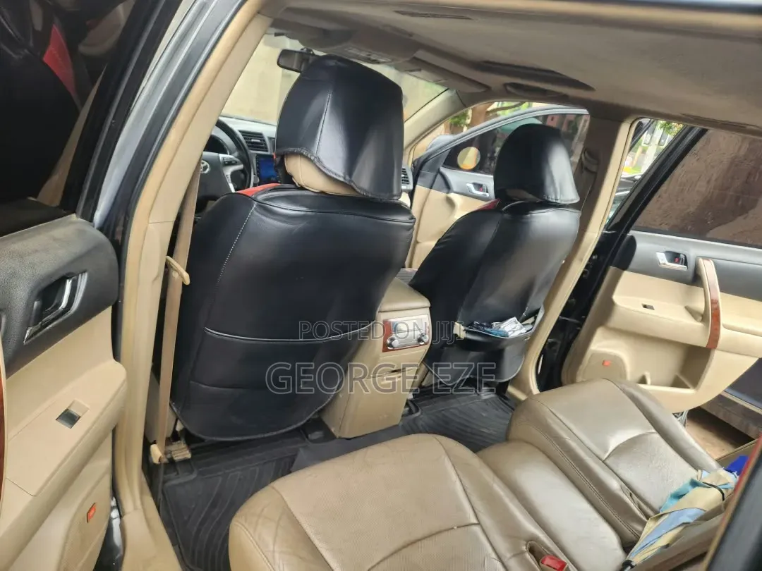 Toyota Highlander 2013 Black