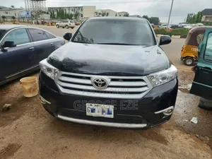 Toyota Highlander 2013 Black