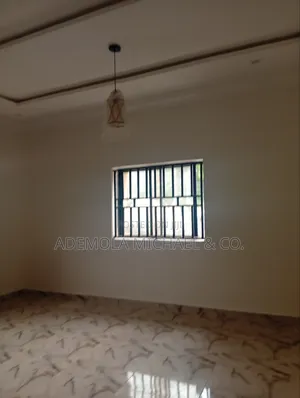 3bdrm Block of Flats in Area11 Abuja for rent