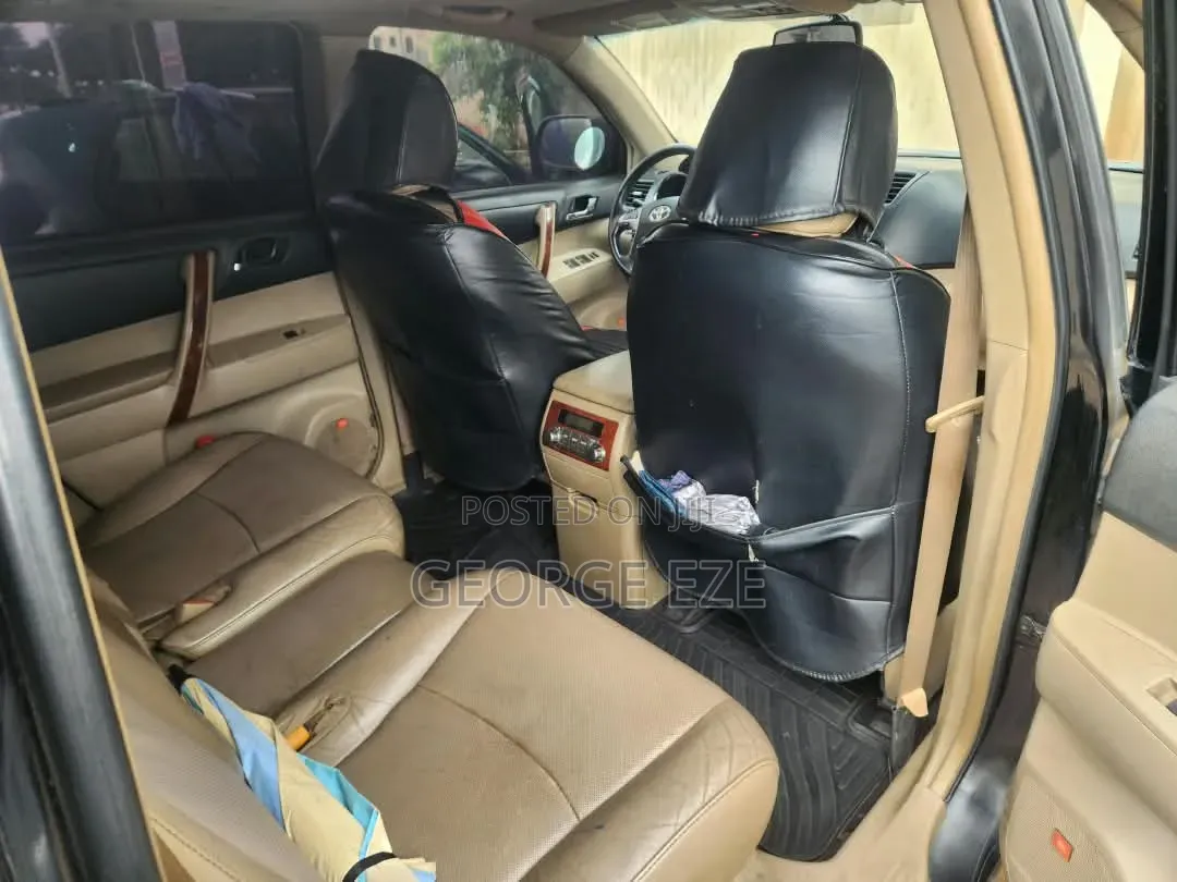 Toyota Highlander 2013 Black