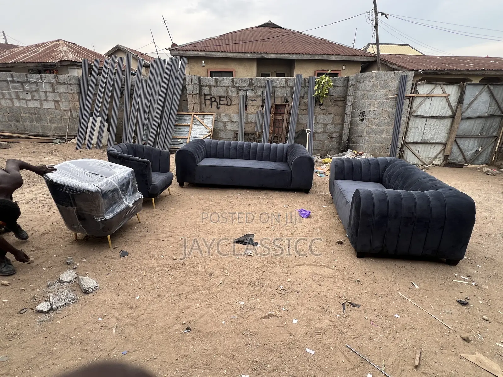 Quality Sofa Set