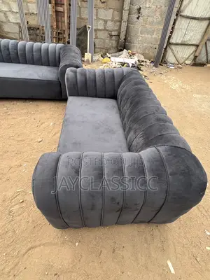 Quality Sofa Set