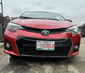 Toyota Corolla LE Eco 4dr Sedan (1.8L 4cyl CVT) 2015 Red