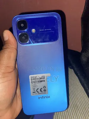 Infinix Smart 20 64 GB Blue
