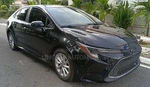 Toyota Corolla XLE 2020 Black