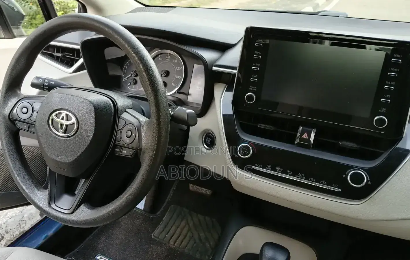 Toyota Corolla XLE 2020 Black