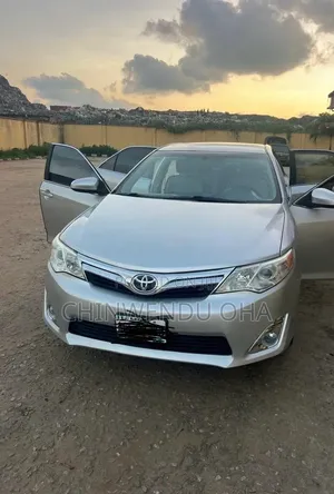 Toyota Camry 2014 Silver