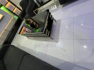 Classicc Center Table