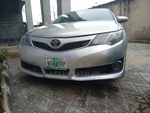 Toyota Camry 2013 Silver
