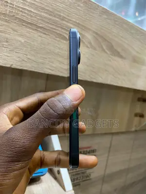 Apple iPhone 16 128 GB Black