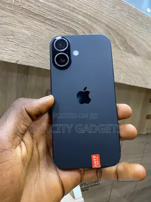 Apple iPhone 16 128 GB Black
