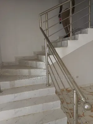 3bdrm Block of Flats in Ogunfayo, Awoyaya for rent