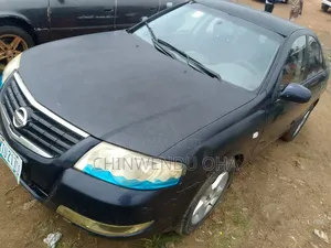 Nissan Sunny 2006 Black
