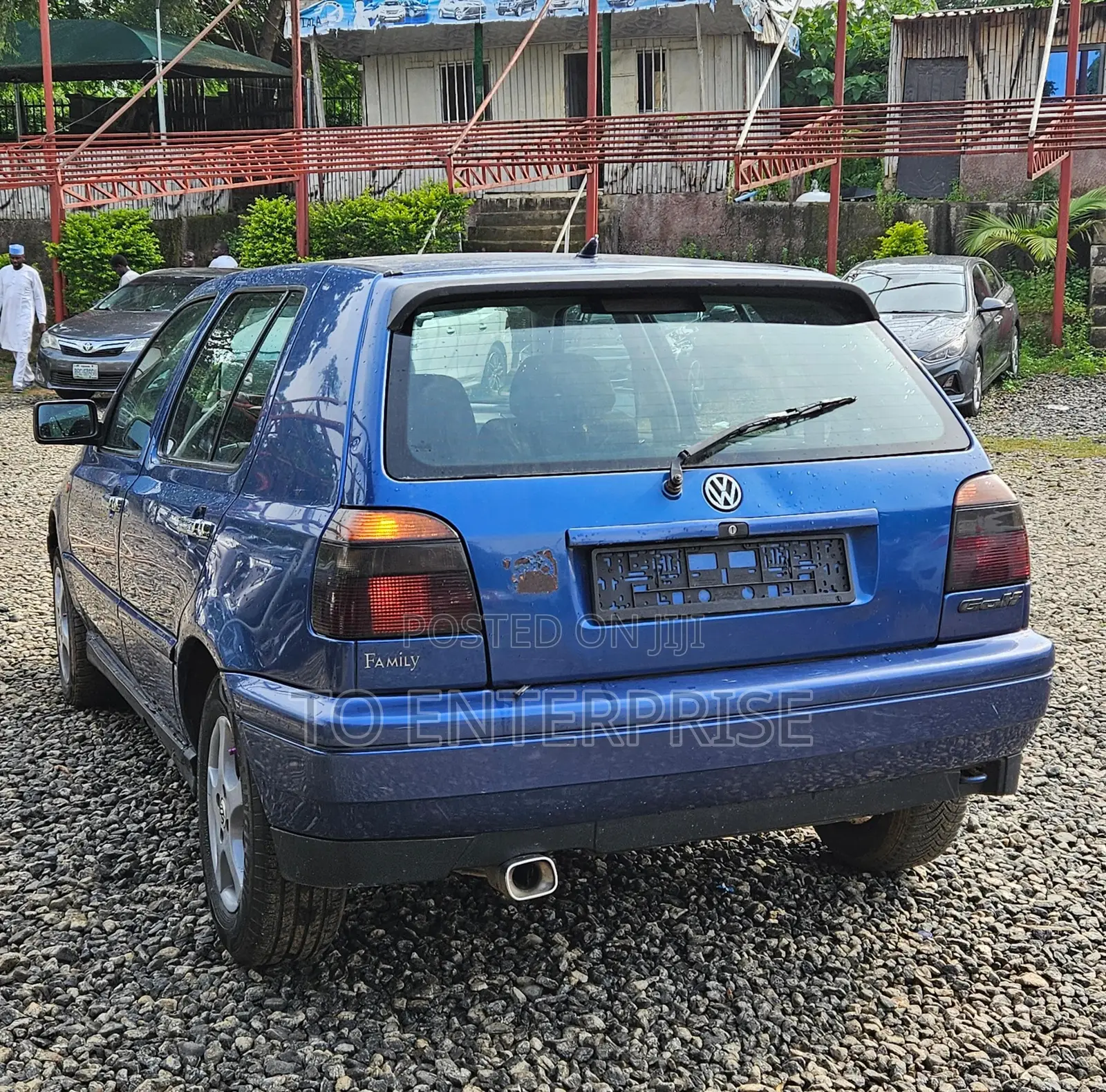 Volkswagen Golf 2000 Blue