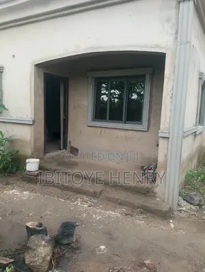 3bdrm Bungalow in Cajaah Estate, Orozo for sale