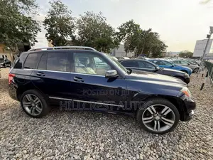 Mercedes-Benz GLK-Class 2015 Blue