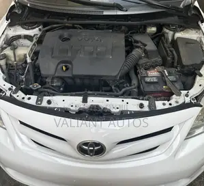 Toyota Corolla 2013 White