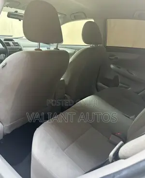 Toyota Corolla 2013 White
