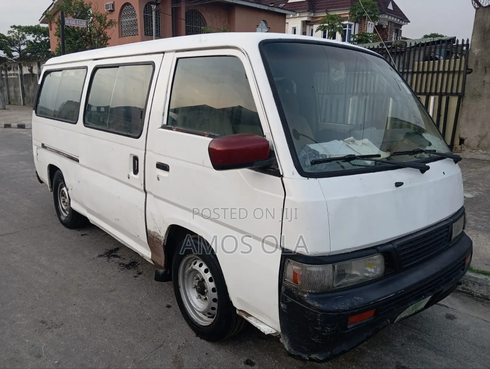 Nissan Caravan (Urvan) 2001 White