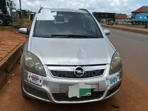 Opel Zafira 2001 Silver