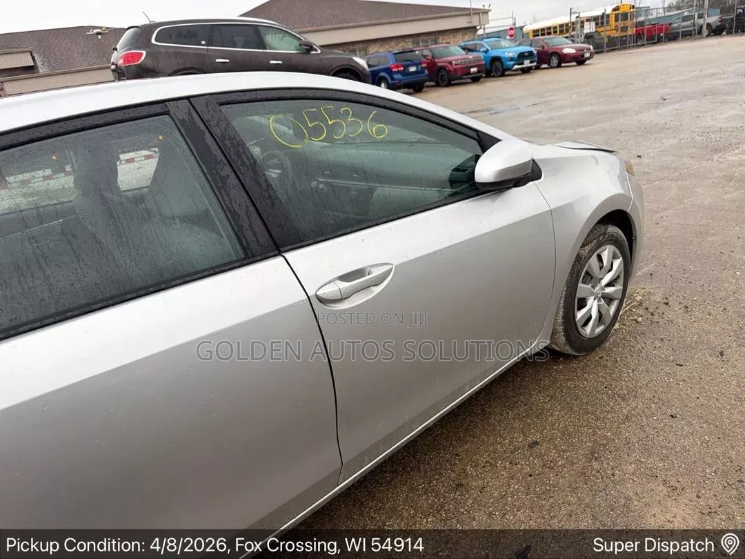 Toyota Corolla 2015