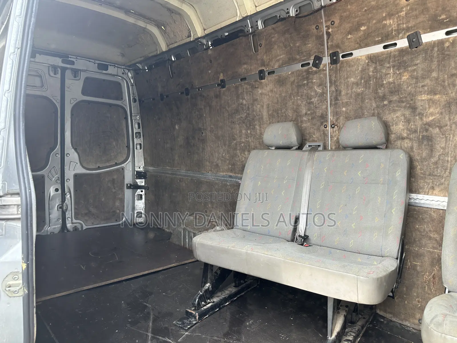 Volkswagen LT 2012 Silver