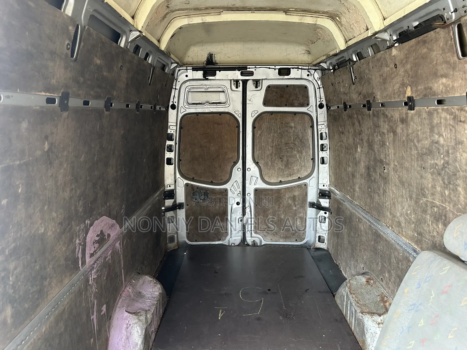 Volkswagen LT 2012 Silver