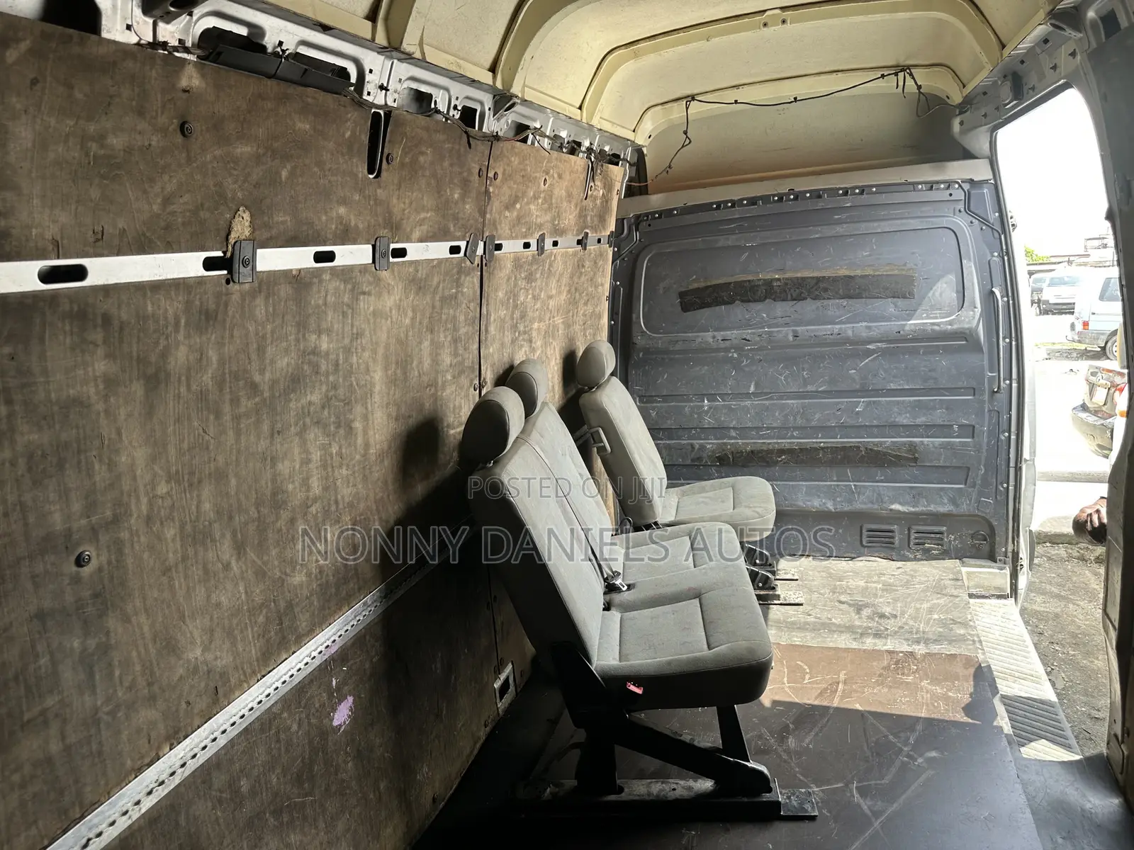 Volkswagen LT 2012 Silver