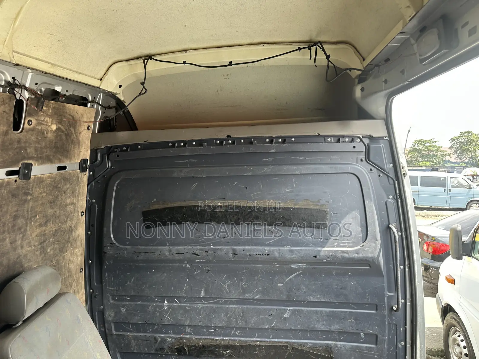 Volkswagen LT 2012 Silver
