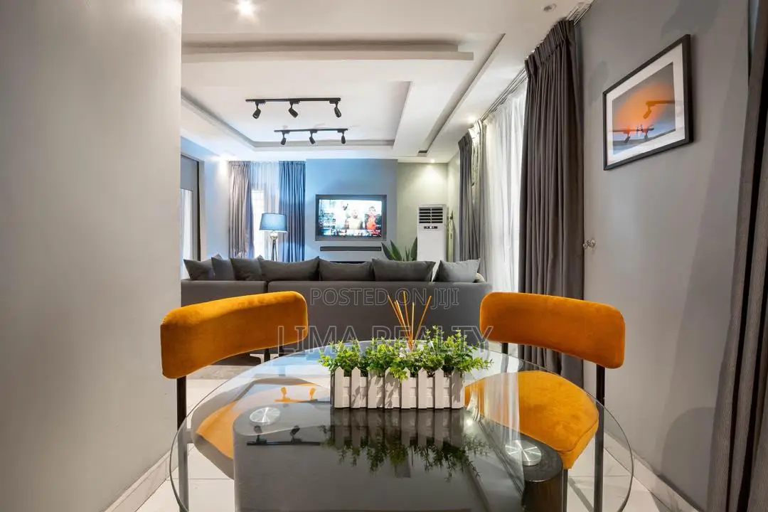 Shared Kitchen, Common Room & Balcony Studio Unit