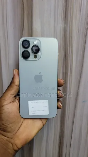 Apple iPhone 15 Pro Max 256 GB