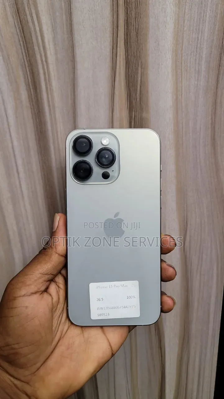 Apple iPhone 15 Pro Max 256 GB