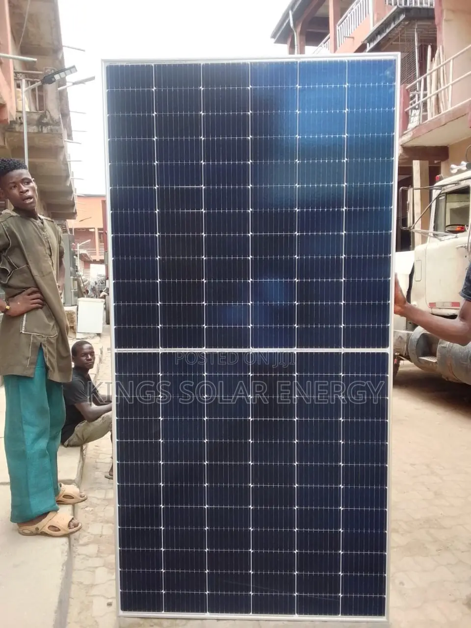 600watts Longi Solar Panels Grade a Available