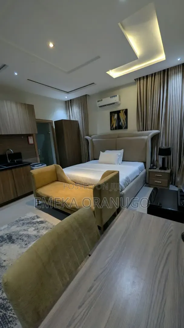 Luxury Studio Apartment