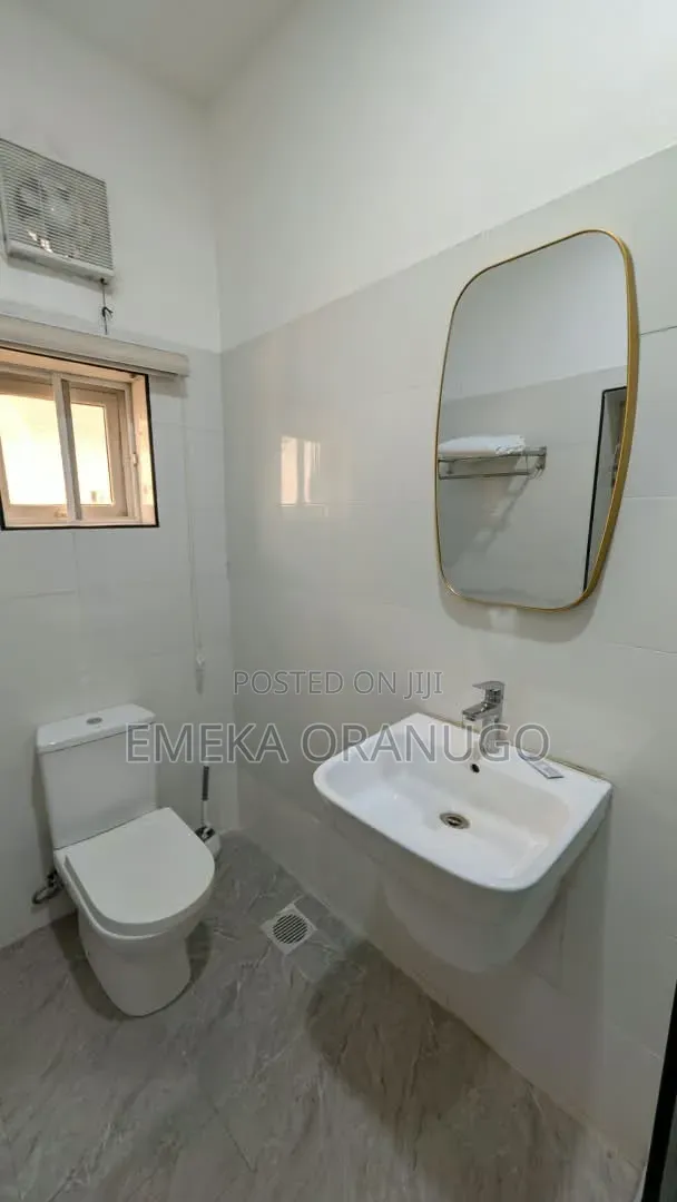 Luxury Studio Apartment