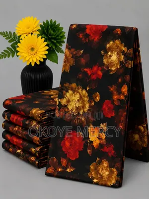 Beautiful Autumn Maple Leaf Pattern Fashion Fabric