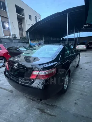 Toyota Camry Base 4dr Sedan (2.4L 4cyl 5M) 2009 Black