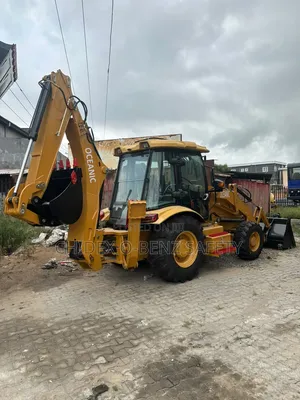 Oceanic Heavy Duty Backhoe Excavator Machine